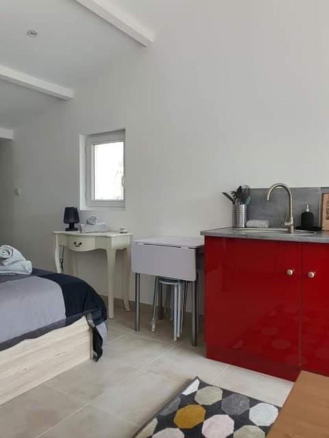 … Et La Fourmi Villa Saumane-de-Vaucluse Eksteriør billede