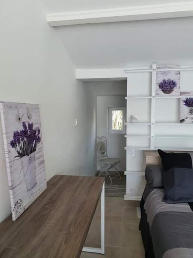 … Et La Fourmi Villa Saumane-de-Vaucluse Eksteriør billede